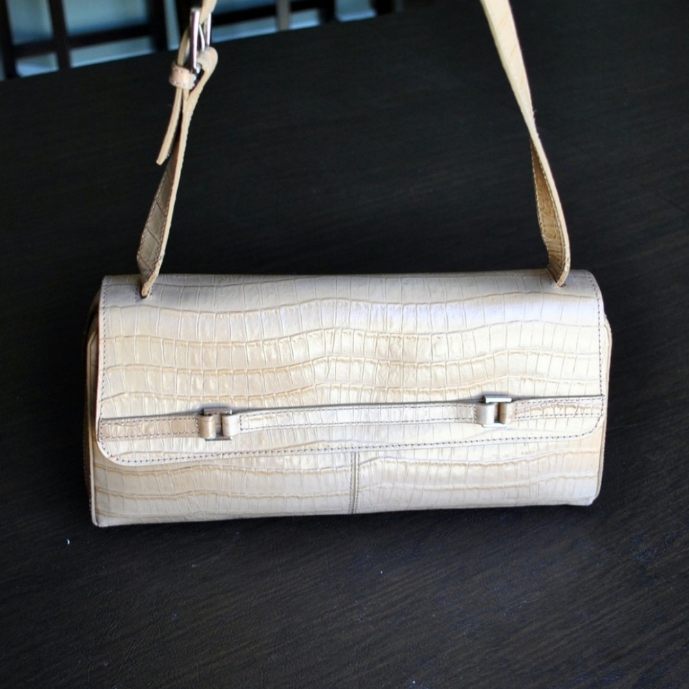 EUC Etienne Aigner Tan Croc Embossed Genuine Leather Shoulder Strap Handbag 👜